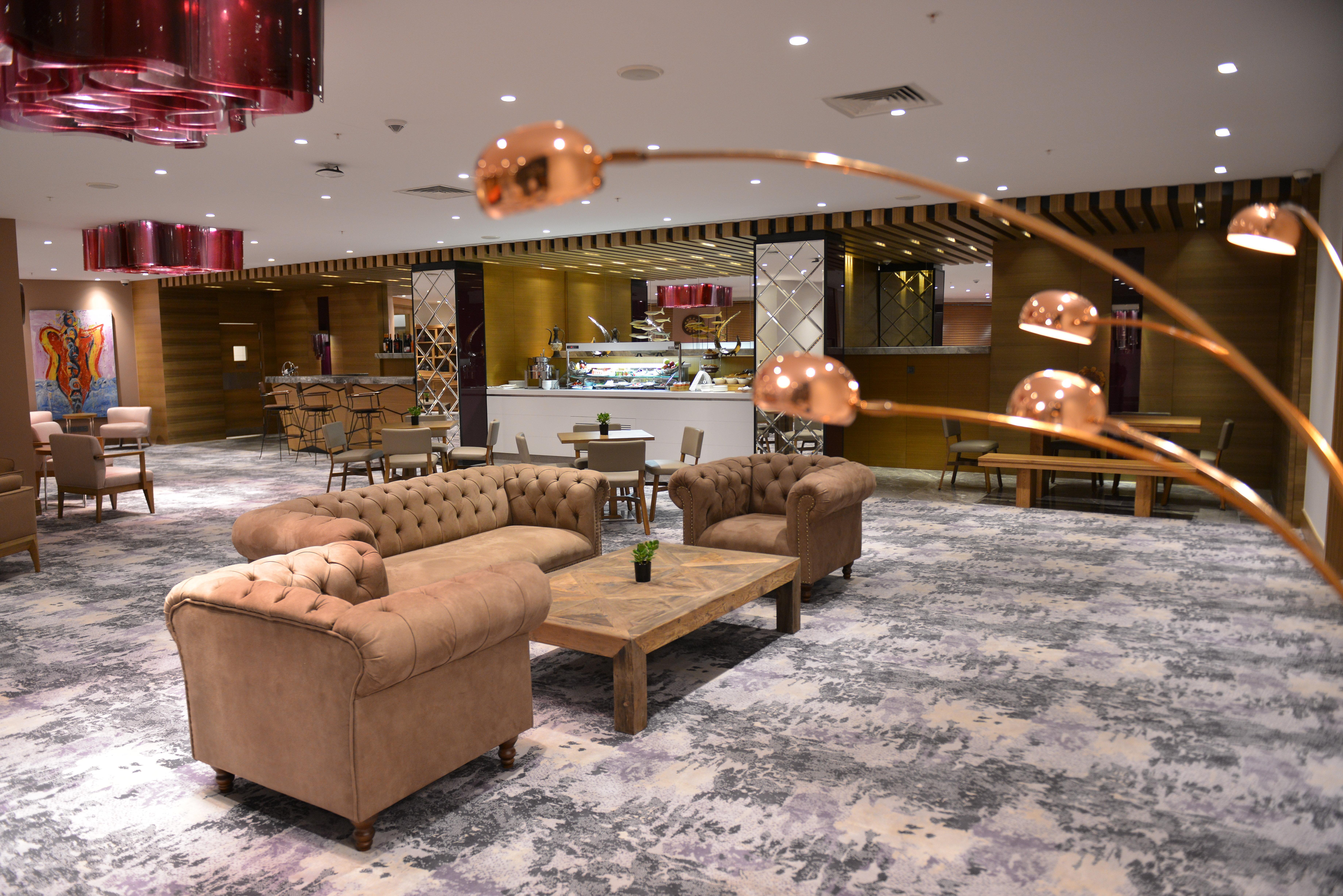 Crowne Plaza Florya Istanbul By Ihg Hotel Luaran gambar The lobby of the hotel