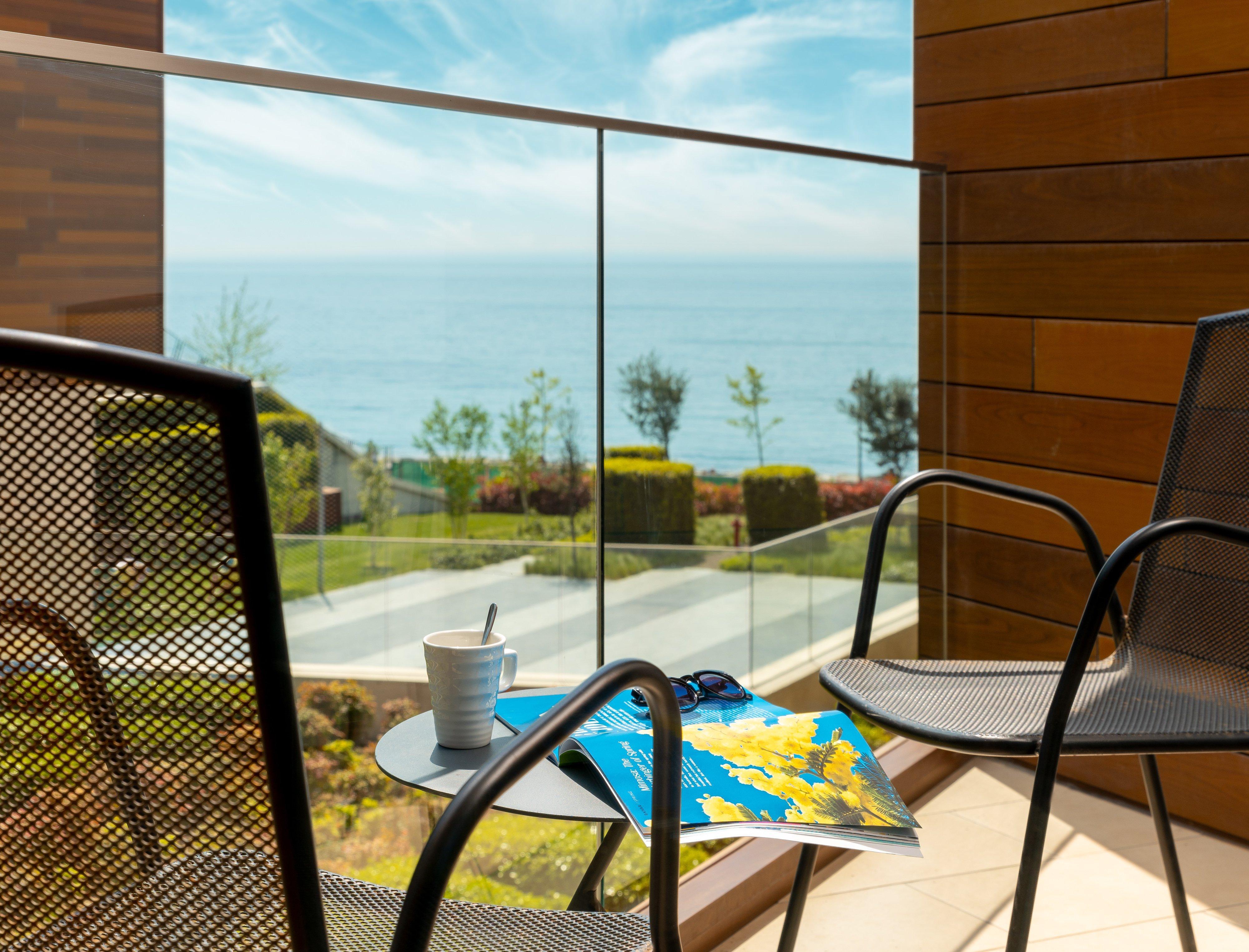 Crowne Plaza Florya Istanbul By Ihg Hotel Luaran gambar View from a balcony
