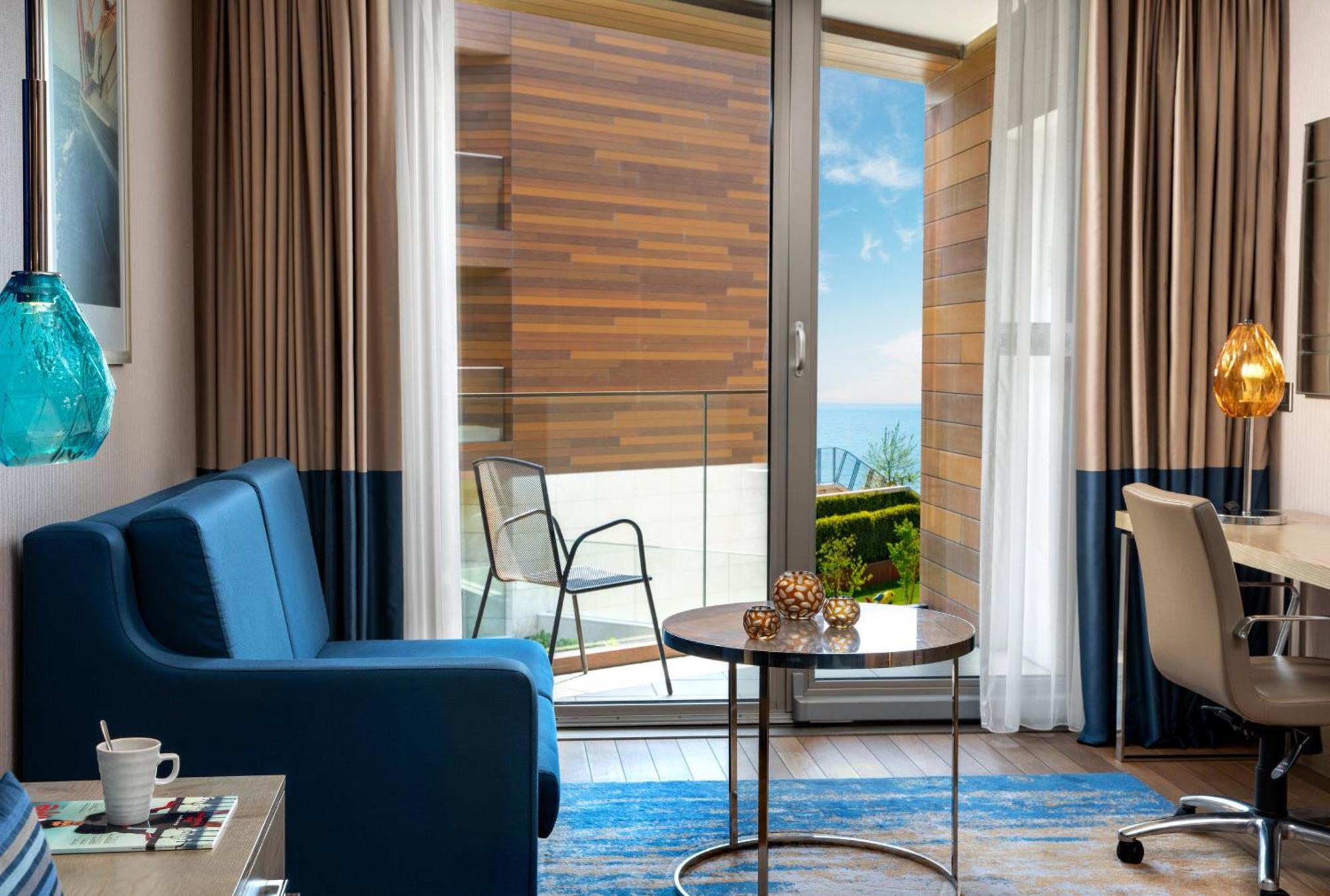 Crowne Plaza Florya Istanbul By Ihg Hotel Luaran gambar A room at the hotel