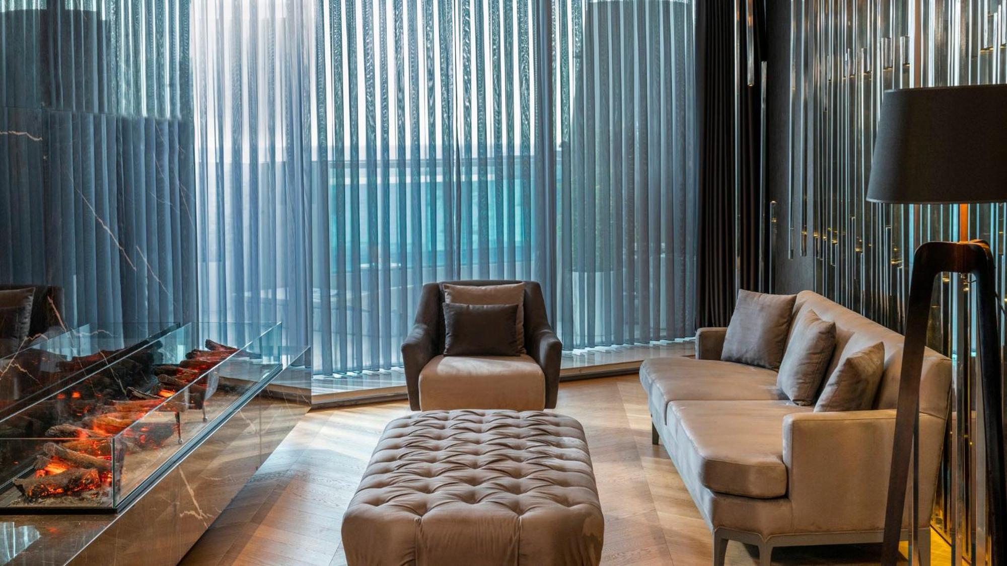 Crowne Plaza Florya Istanbul By Ihg Hotel Luaran gambar The interior of a suite at the Mandarin Oriental, Munich
