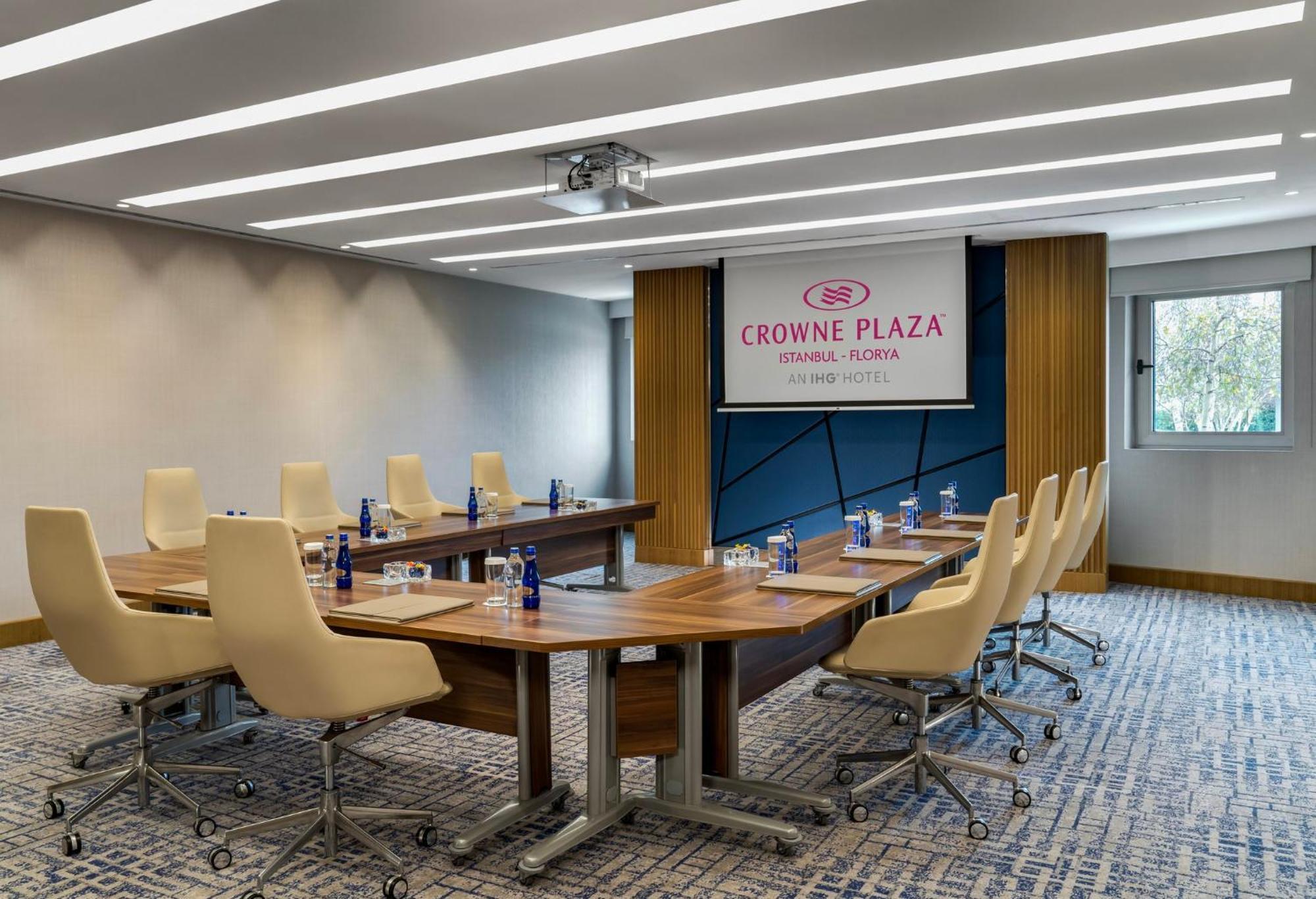 Crowne Plaza Florya Istanbul By Ihg Hotel Luaran gambar Meeting room